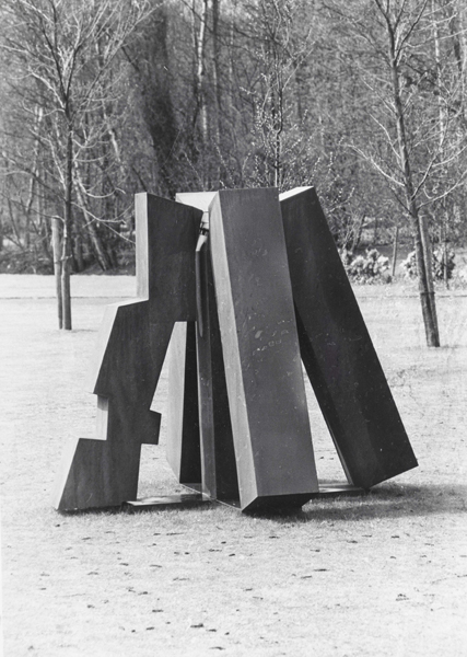 1970, Jan Goossen, Goodbye to East Jesus County, cor ten staal, hoogte 190 cm, 1984 plaatsing Dronten. Expo in 1970 in Den Helder