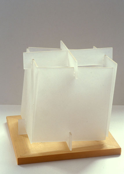 1992, Jan Goossen, perspex, 18 x 18 x 22 cm. Photo Martin Stoop